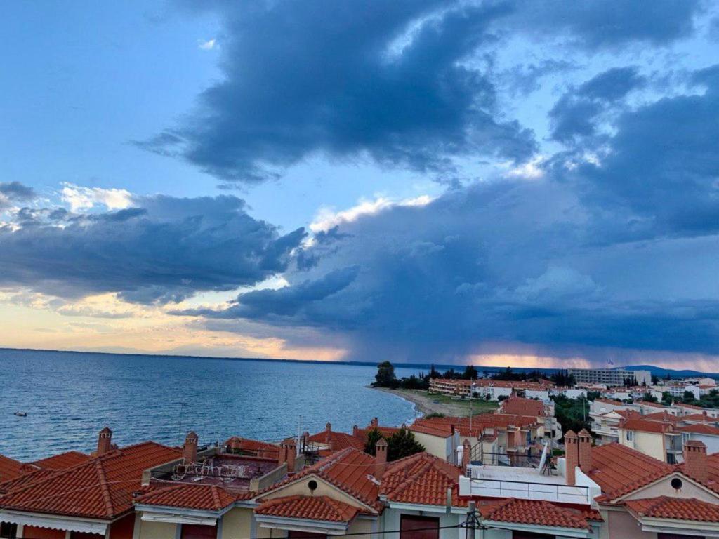 Capitan Nikos Lejlighedshotel Yerakini Eksteriør billede