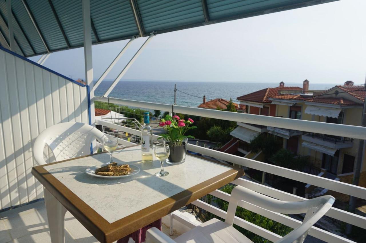 Capitan Nikos Lejlighedshotel Yerakini Eksteriør billede